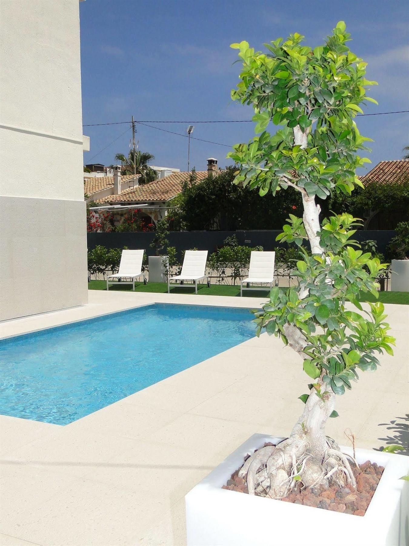 Apartamentos Villamor Дения Экстерьер фото