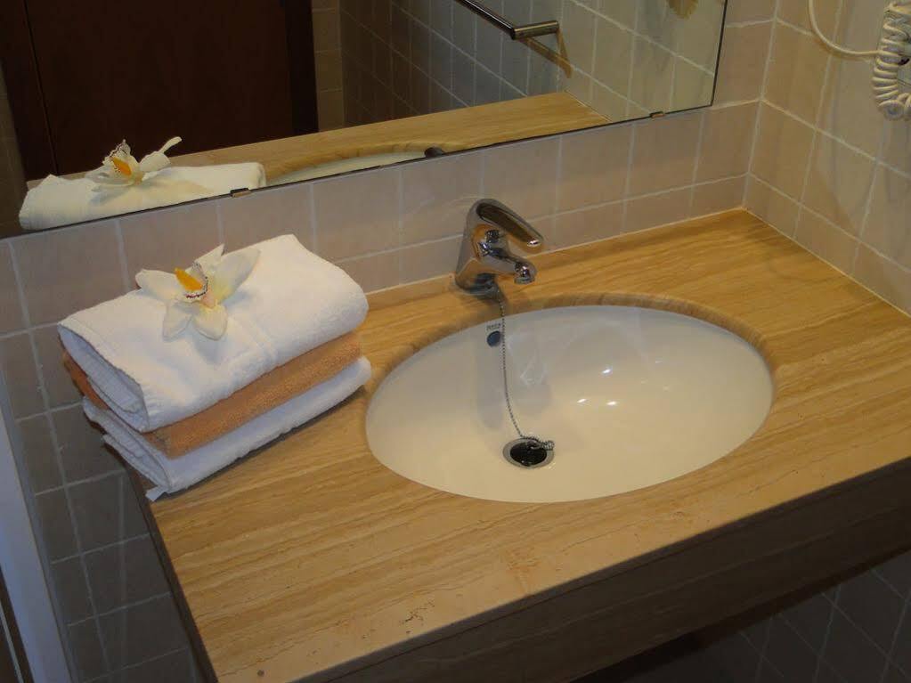 Apartamentos Villamor Дения Экстерьер фото
